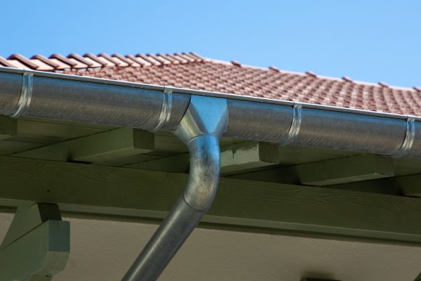 Eavestrough Repair in South Zanesville