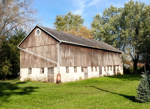Barn Gutter Repair in South Zanesville