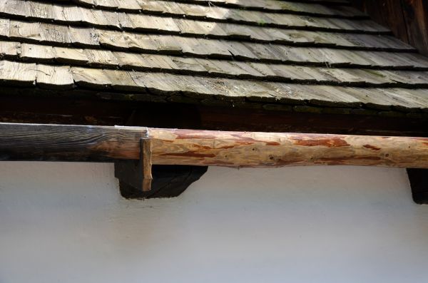 Wood Gutters Installation in South Zanesville