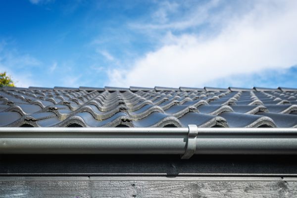 Half Round Gutter Repair in South Zanesville